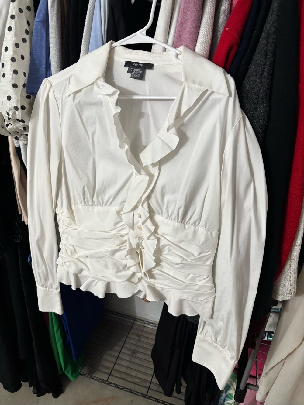 Per Se Cream Ruffle-Front Long Sleeve Blouse
